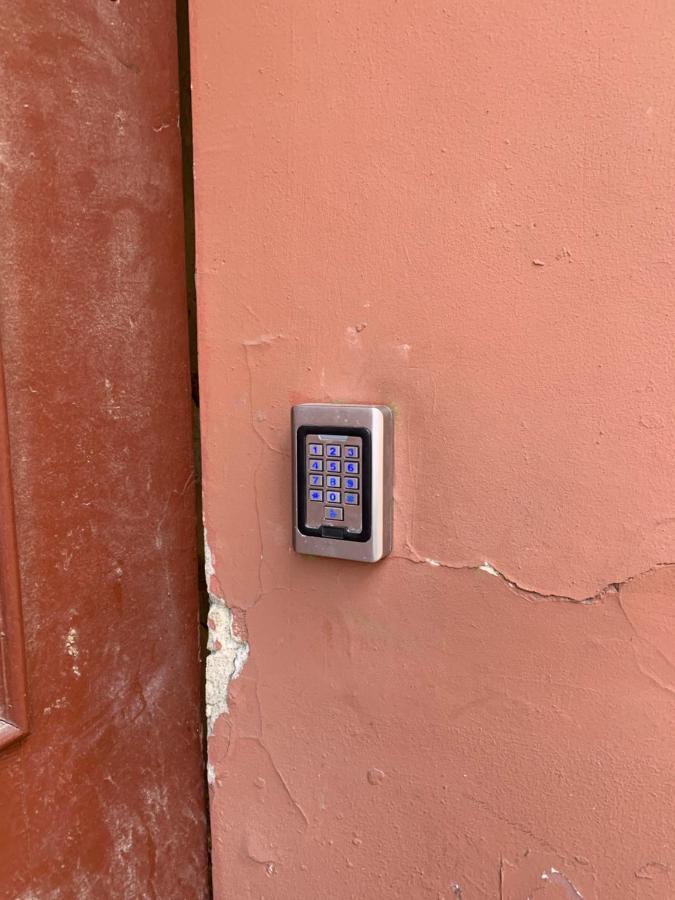Old Studio Apartment ヴィリニュス エクステリア 写真